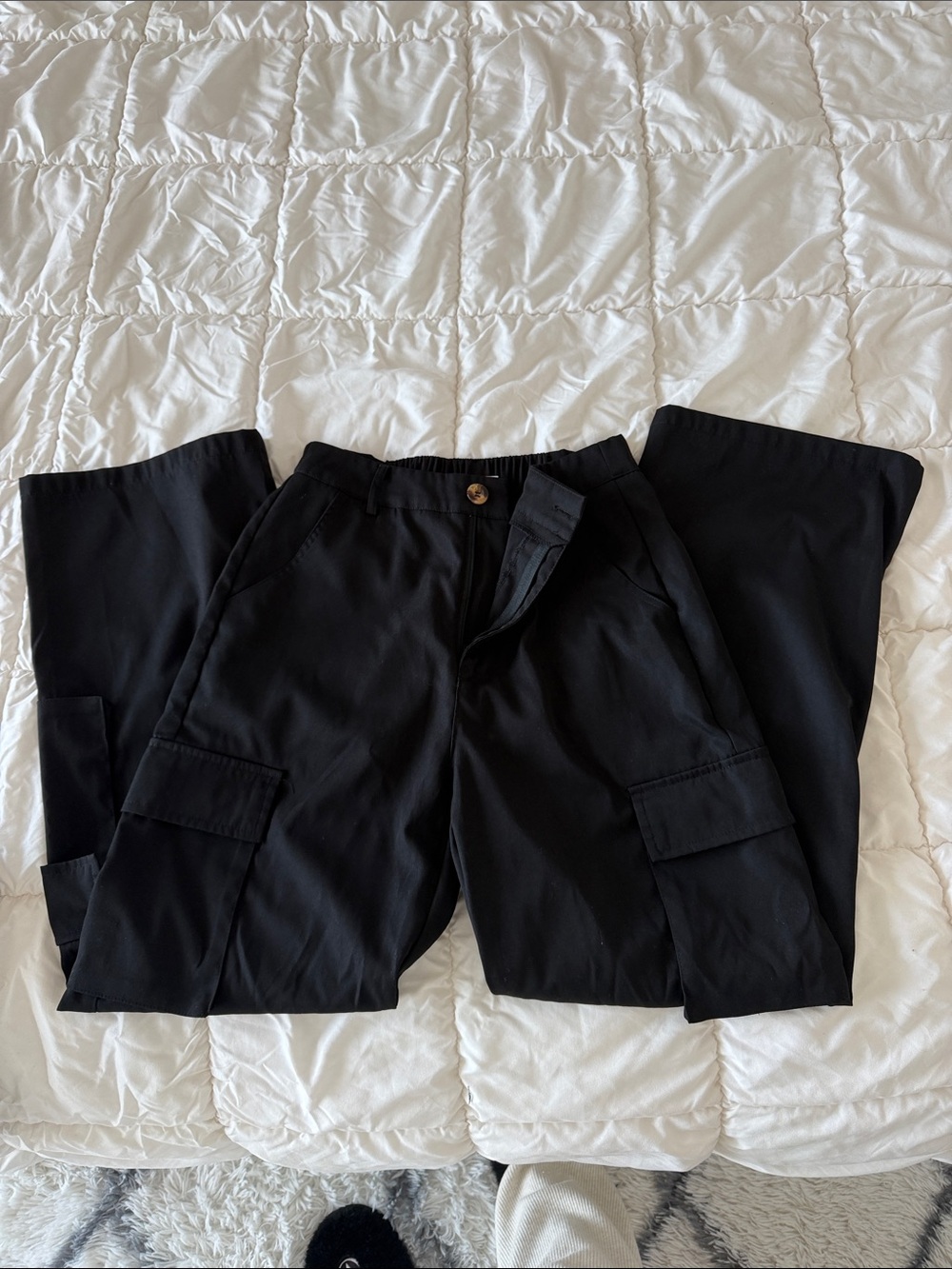 Black Cargo Pants - Classic Utility Style